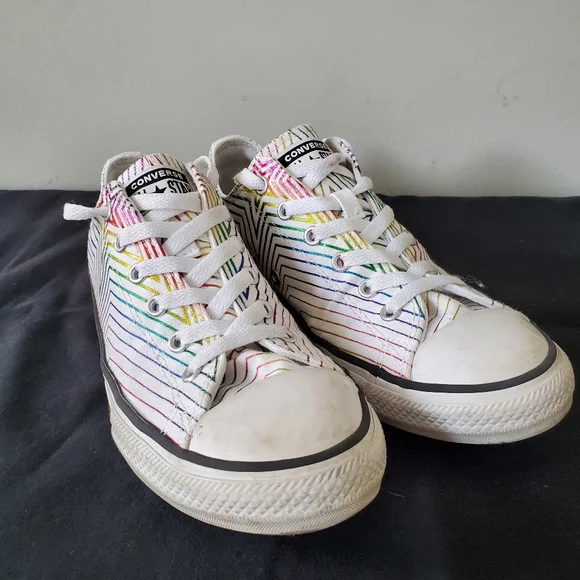 CONVERSE ALL STAR Women's Iridescent Shooting Star Low Top Sneakers, Shoes - Picture 3 of 10